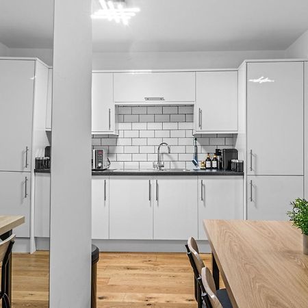 Londwell, Chic Hyde Park Mews House Leilighet London Eksteriør bilde