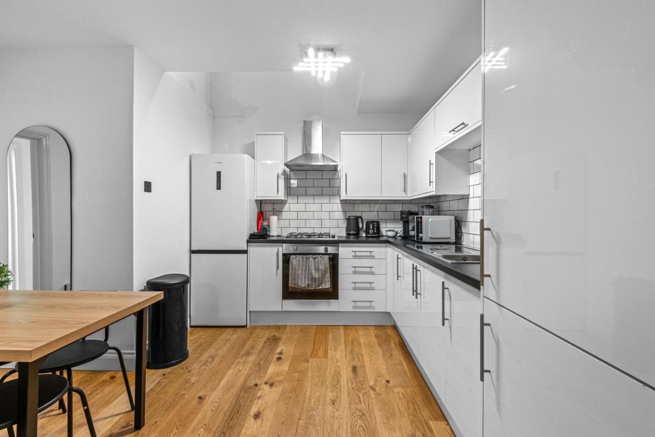 Londwell, Chic Hyde Park Mews House Leilighet London Eksteriør bilde